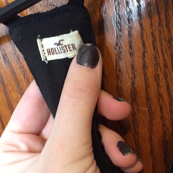 Black Tanktop with Velvet Detail - Picture 2 of 3